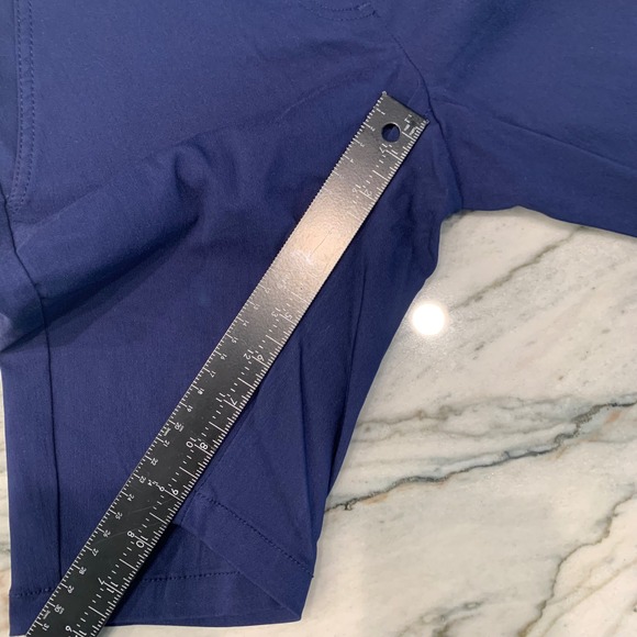 IZOD‎ Golf Shorts Womens Size 2 Blue Sun Control Wicking Stretch - Picture 12 of 15